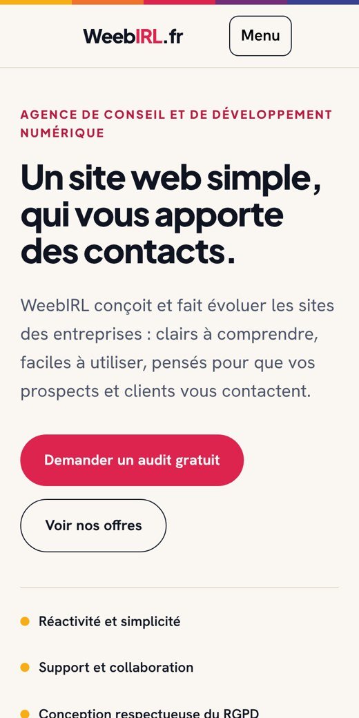 Capture de la page d’accueil de weebirl.fr sur un écran de téléphone : menu replié, titre, texte d’introduction et boutons empilés